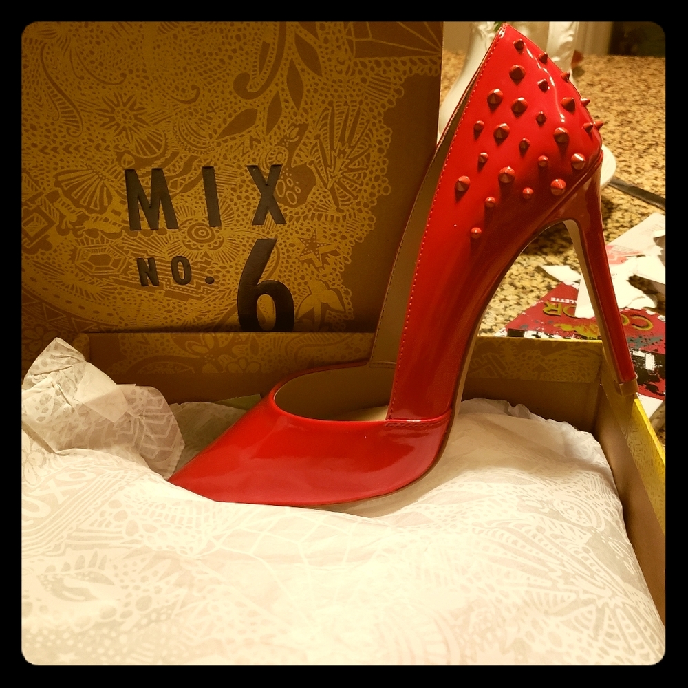 Mix No. 6 Dolinda Pump in Red Faux Patent